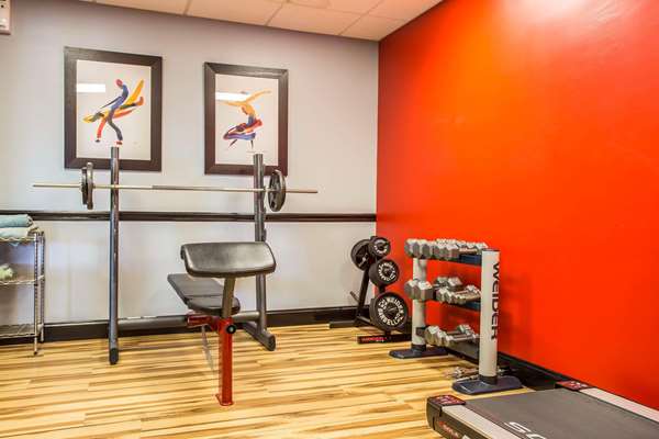 Fitness/ Exercise Room - Quality Inn & Suites Aiken