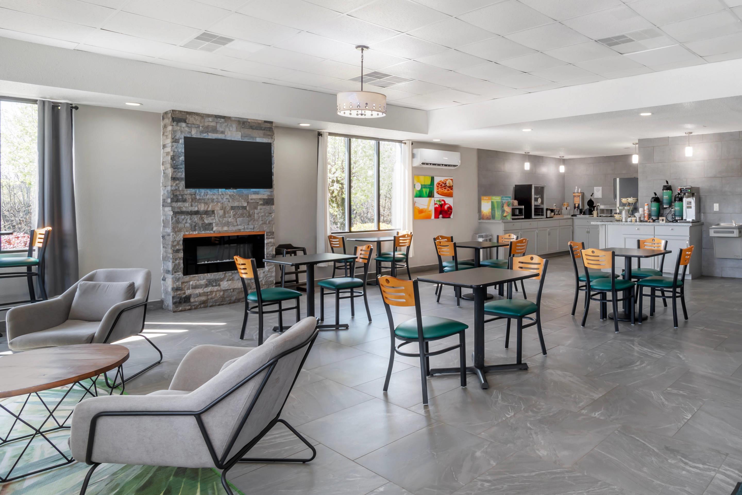 Breakfast area