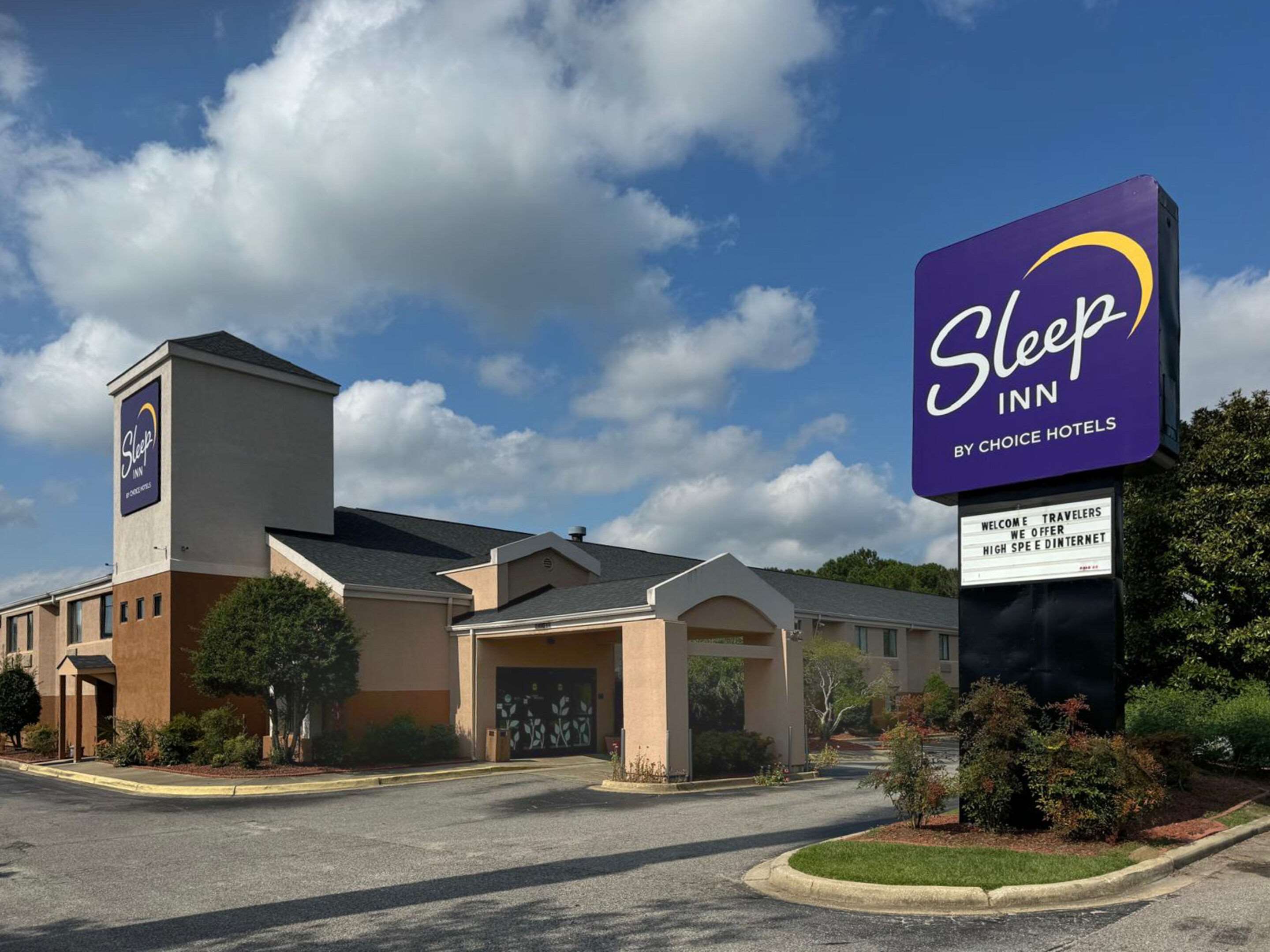 Hotel exterior | Sleep Inn Florence