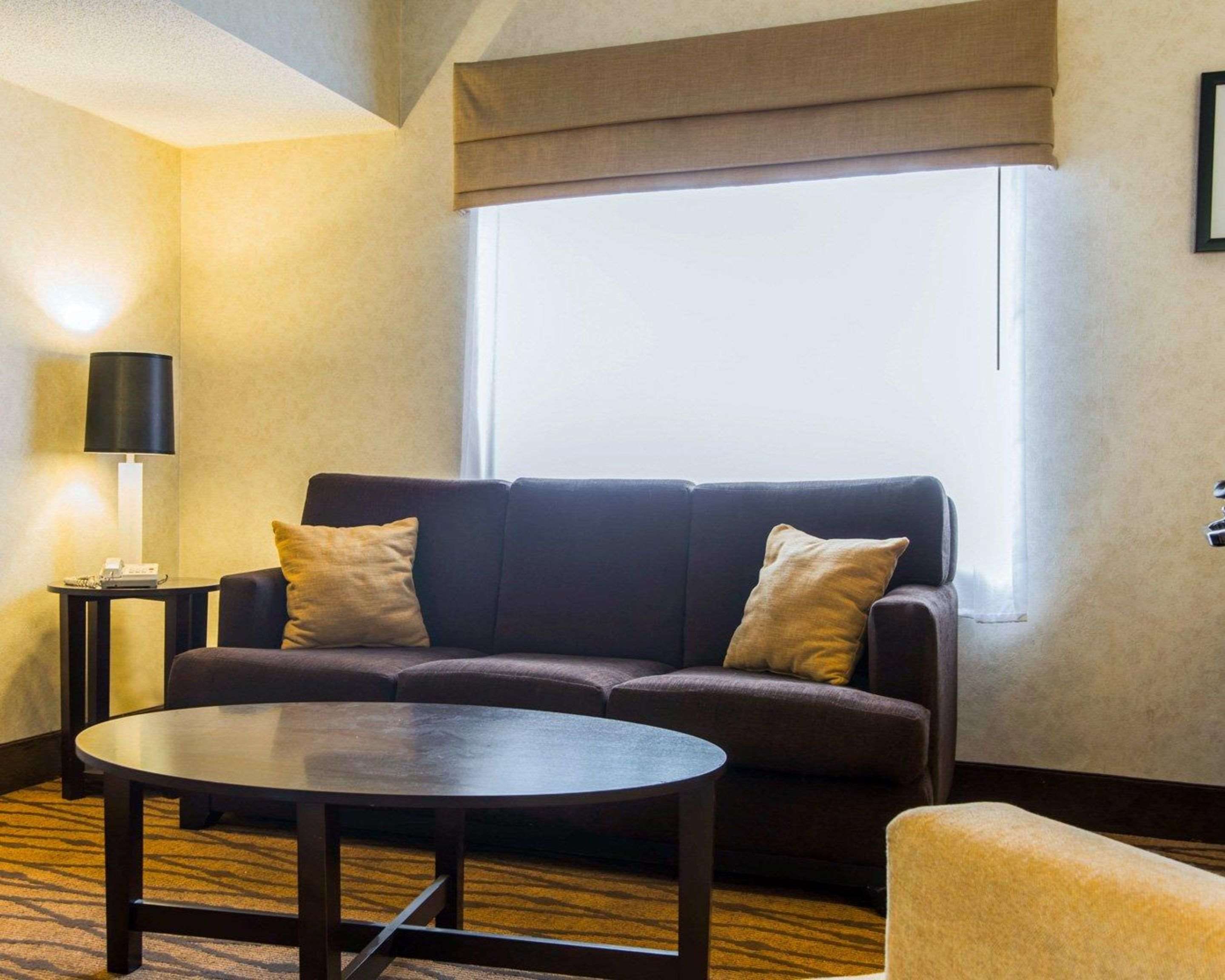 Sitting area | Sleep Inn Florence
