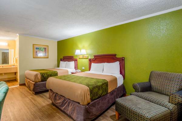 - Rodeway Inn & Suites Fort Jackson Columbia