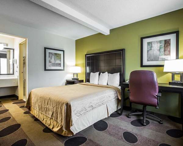  - Quality Inn Greenwood