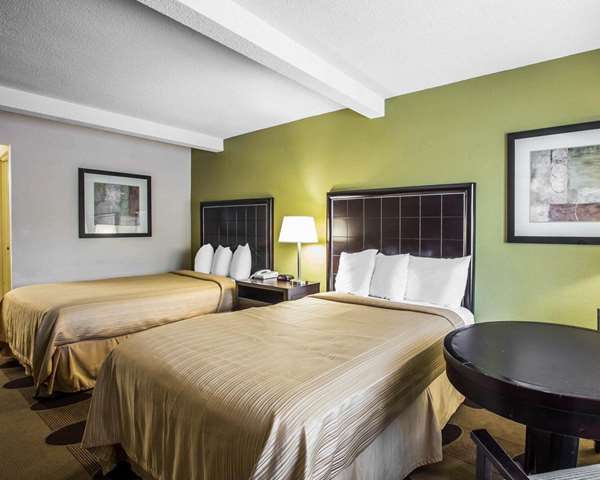  - Quality Inn Greenwood
