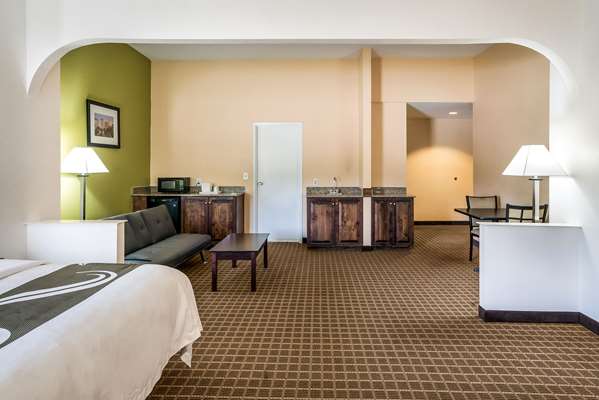 Suite - Quality Inn Greer