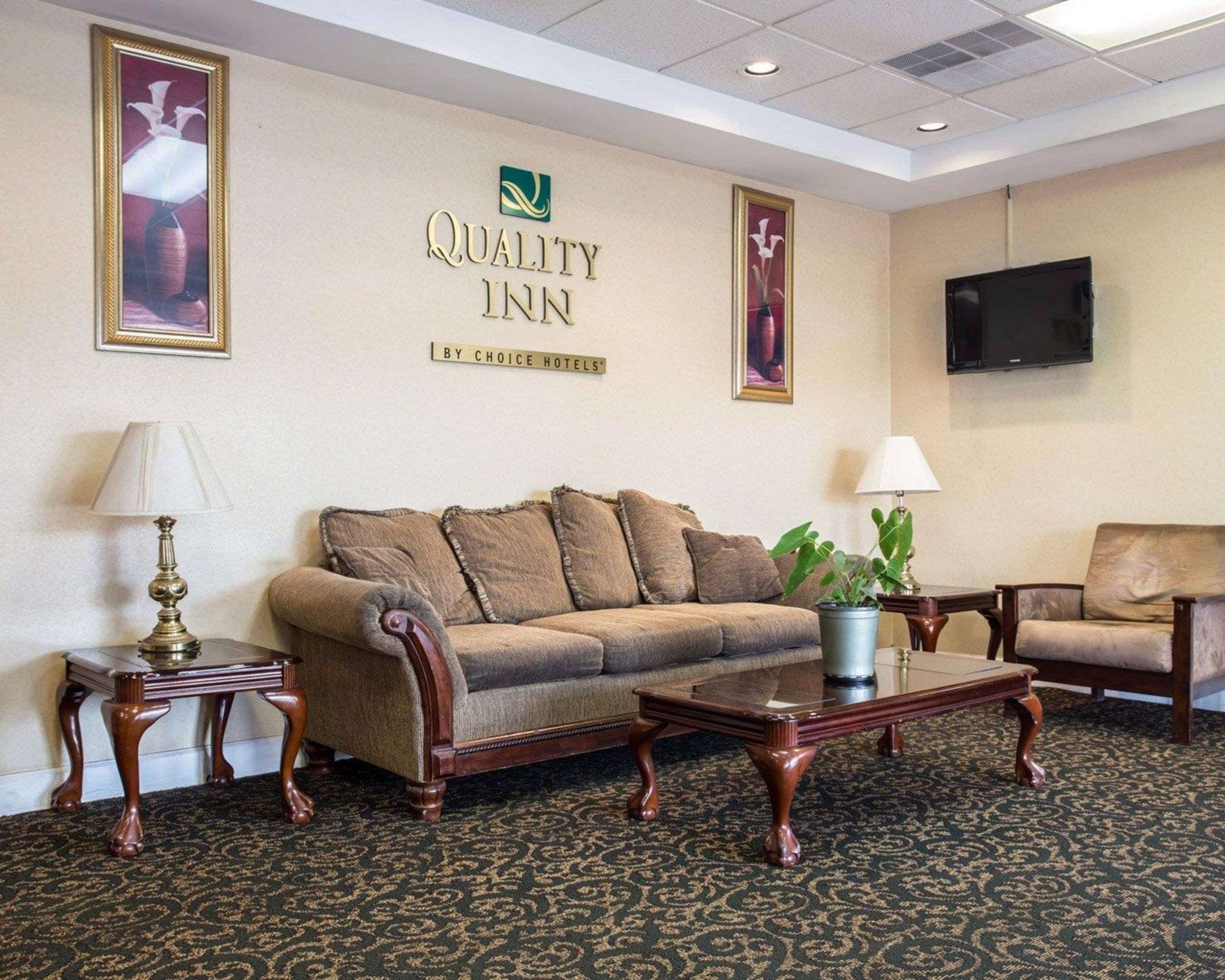 Spacious lobby with sitting area