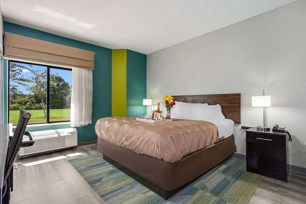  - Quality Inn Conway