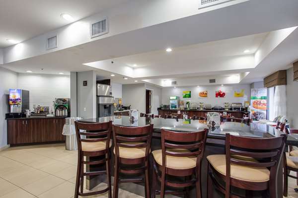 Amenities - Quality Inn Conway