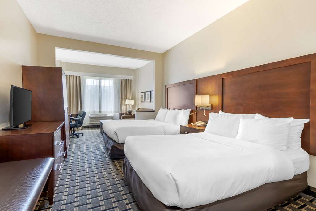 COMFORT INN SUMMERVILLE - CHARLESTO-guestroom-Guest Room,Suite,On-Site.jpg