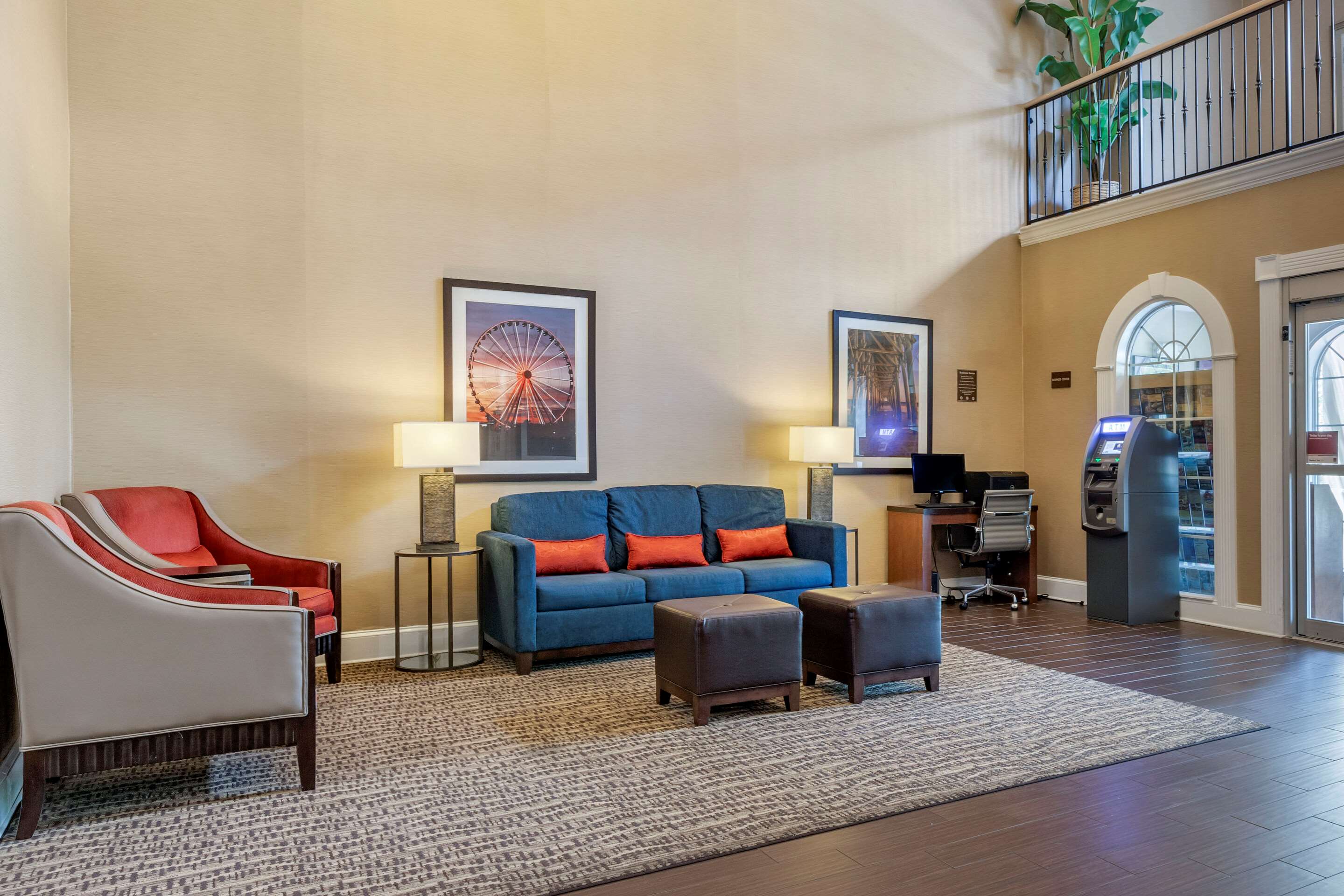Lobby with sitting area | Comfort Suites Myrtle Beach Central