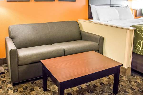 Suite - Comfort Suites Bluffton