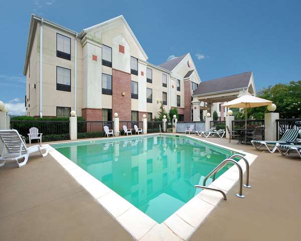 Pool - Comfort Inn & Suites Spartanburg - I-85, Exit 75