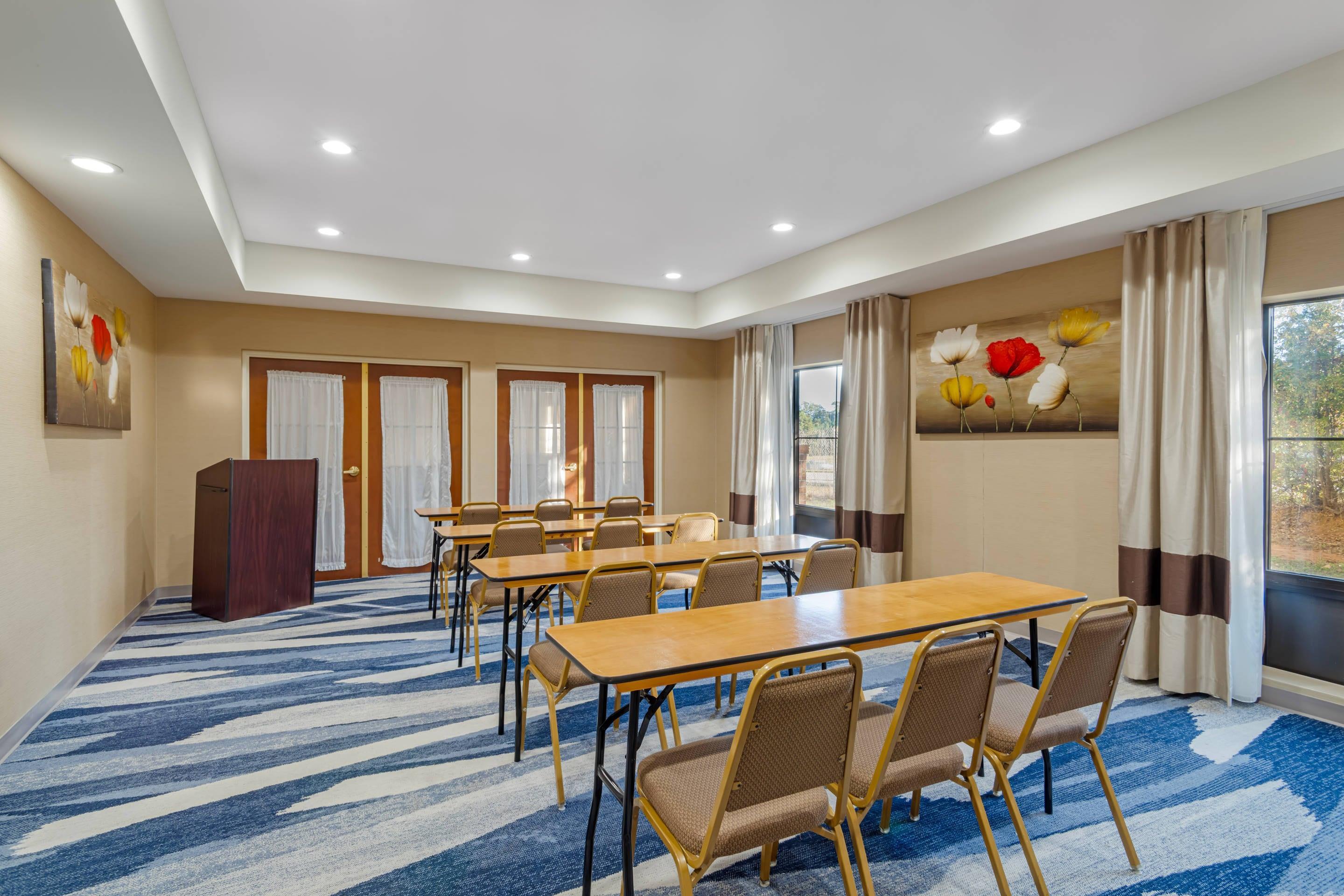 Meeting room | Comfort Inn & Suites at I-85