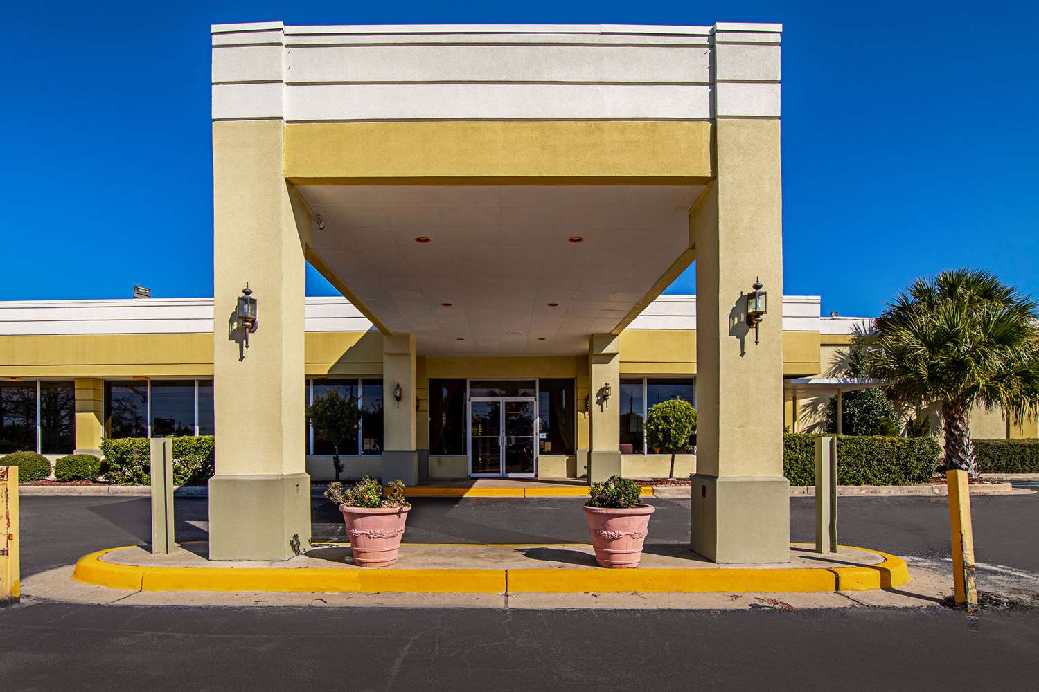 Quality Inn St SC See Discounts