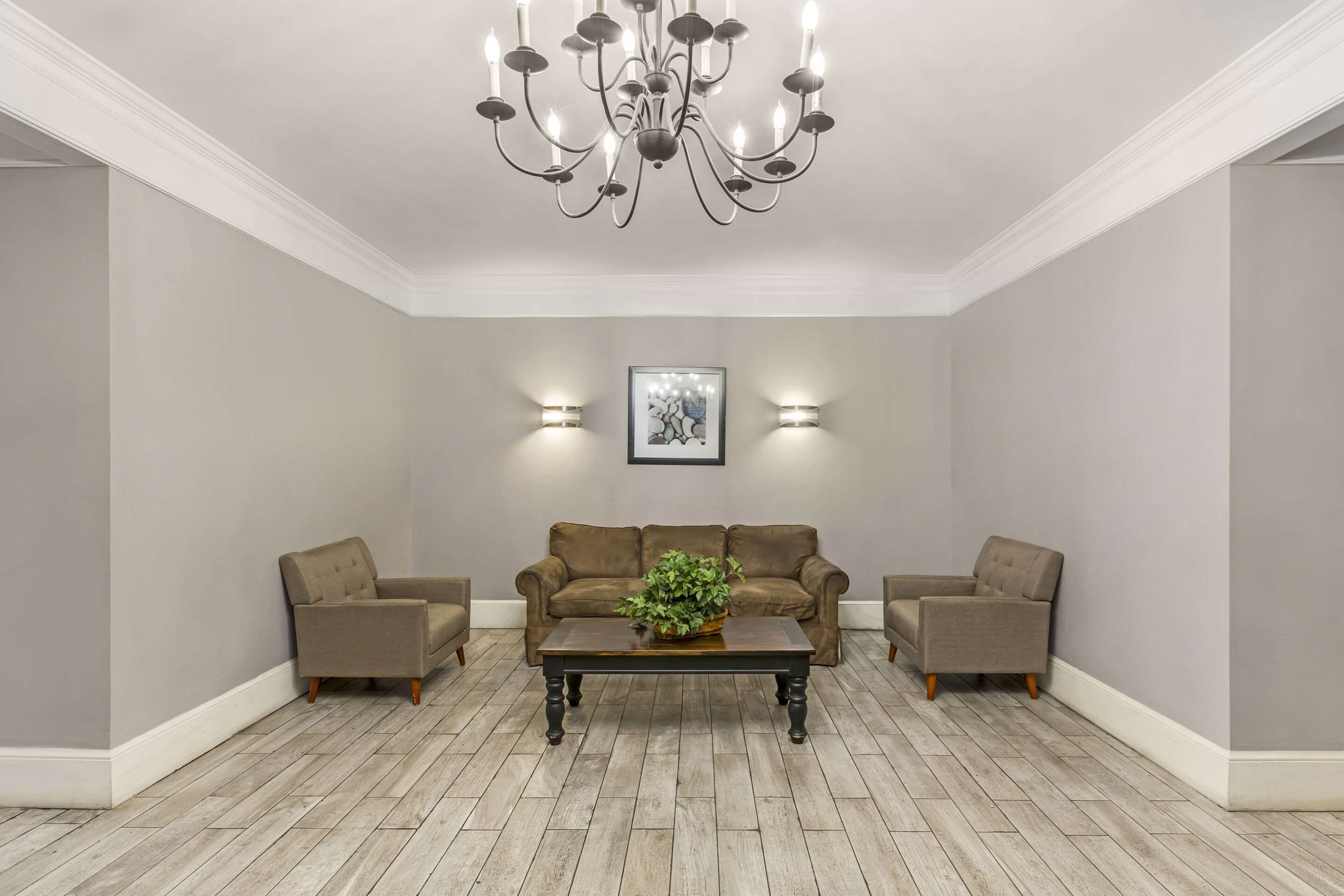 Lobby with sitting area | Quality Inn & Suites