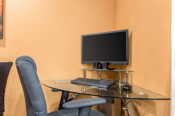 Conference Area - Quality Inn Goose Creek