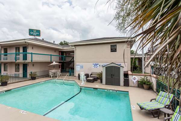 Pool - Quality Inn Goose Creek