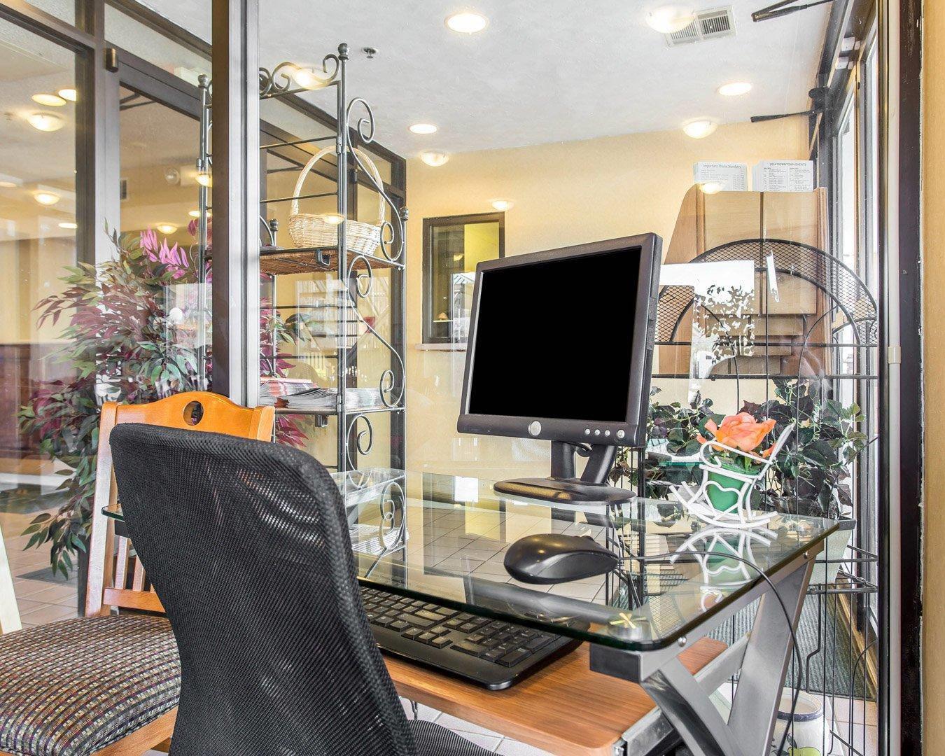 Business center | Quality Inn Aiken