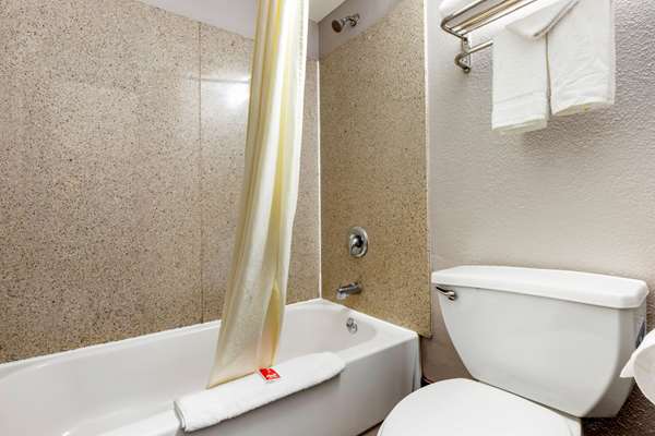  - Econo Lodge Rock Hill - I-77, Exit 82