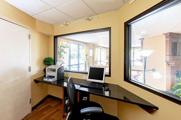 Conference Area - Quality Inn & Suites Civic Center Florence - I-95, Exit 160