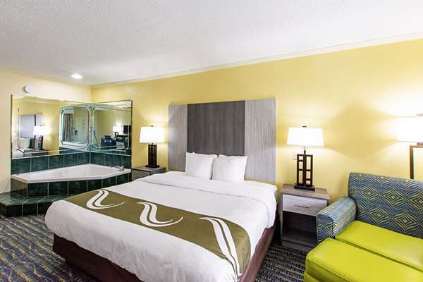  - Quality Inn & Suites Civic Center Florence - I-95, Exit 160