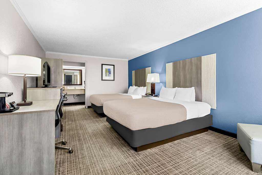 QUALITY INN AND SUITES FLORENCE CIV-guestroom-Guest Room,On-Site.jpg
