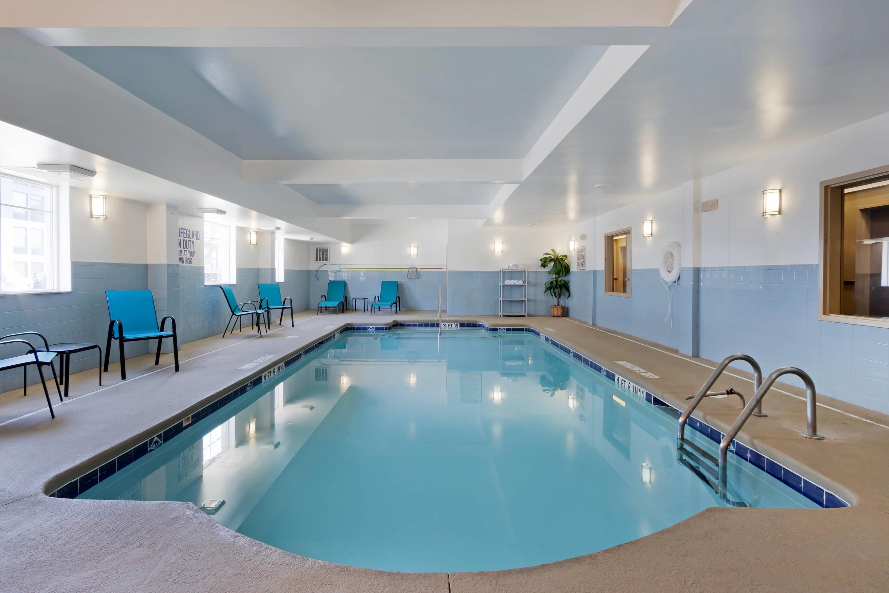 Indoor pool | Comfort Inn & Suites Airport Convention Center