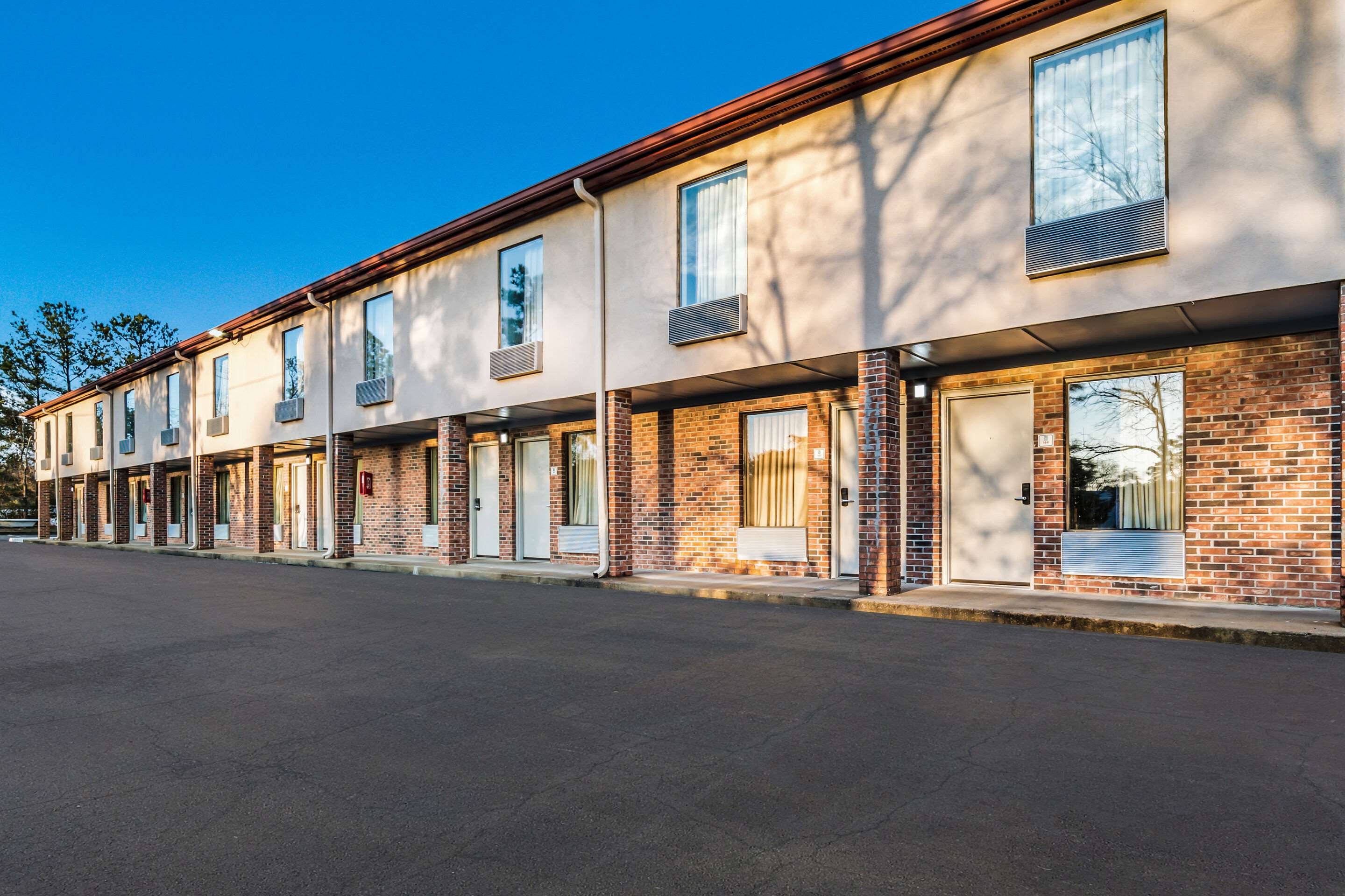 Hotel exterior | Quality Inn West Columbia