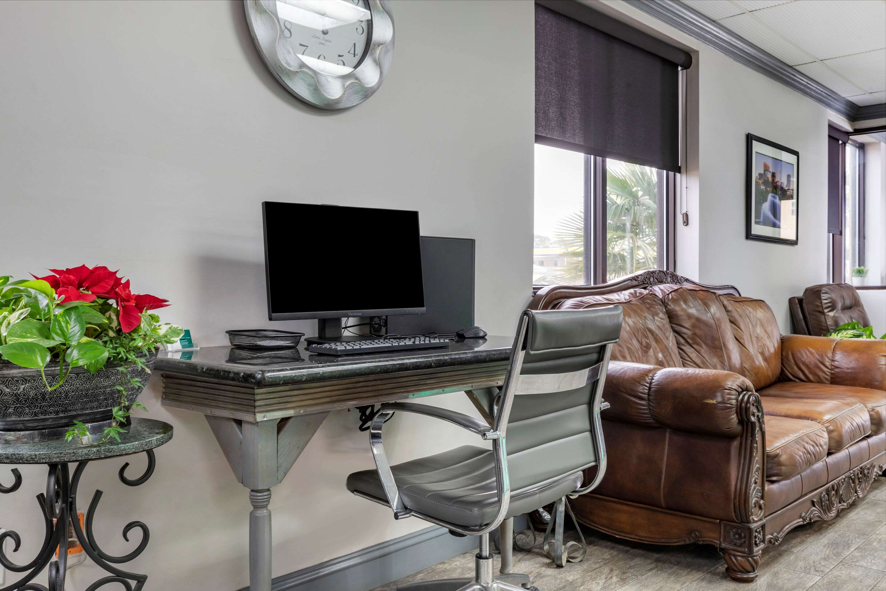 Business center | Quality Inn & Suites Ft. Jackson Maingate