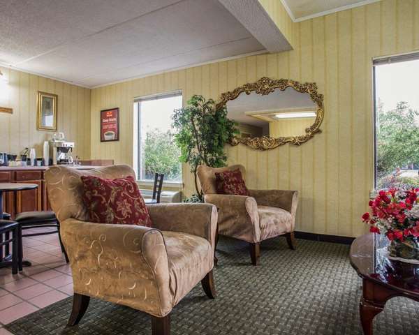  - Econo Lodge Inn & Suites Lugoff