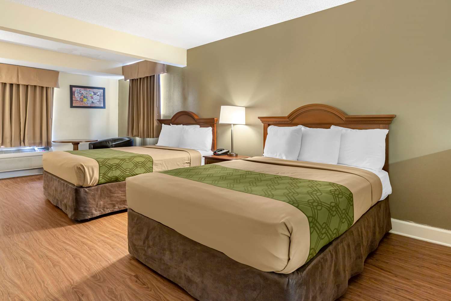 Econo Lodge Inn & Suites Lugoff, SC See Discounts