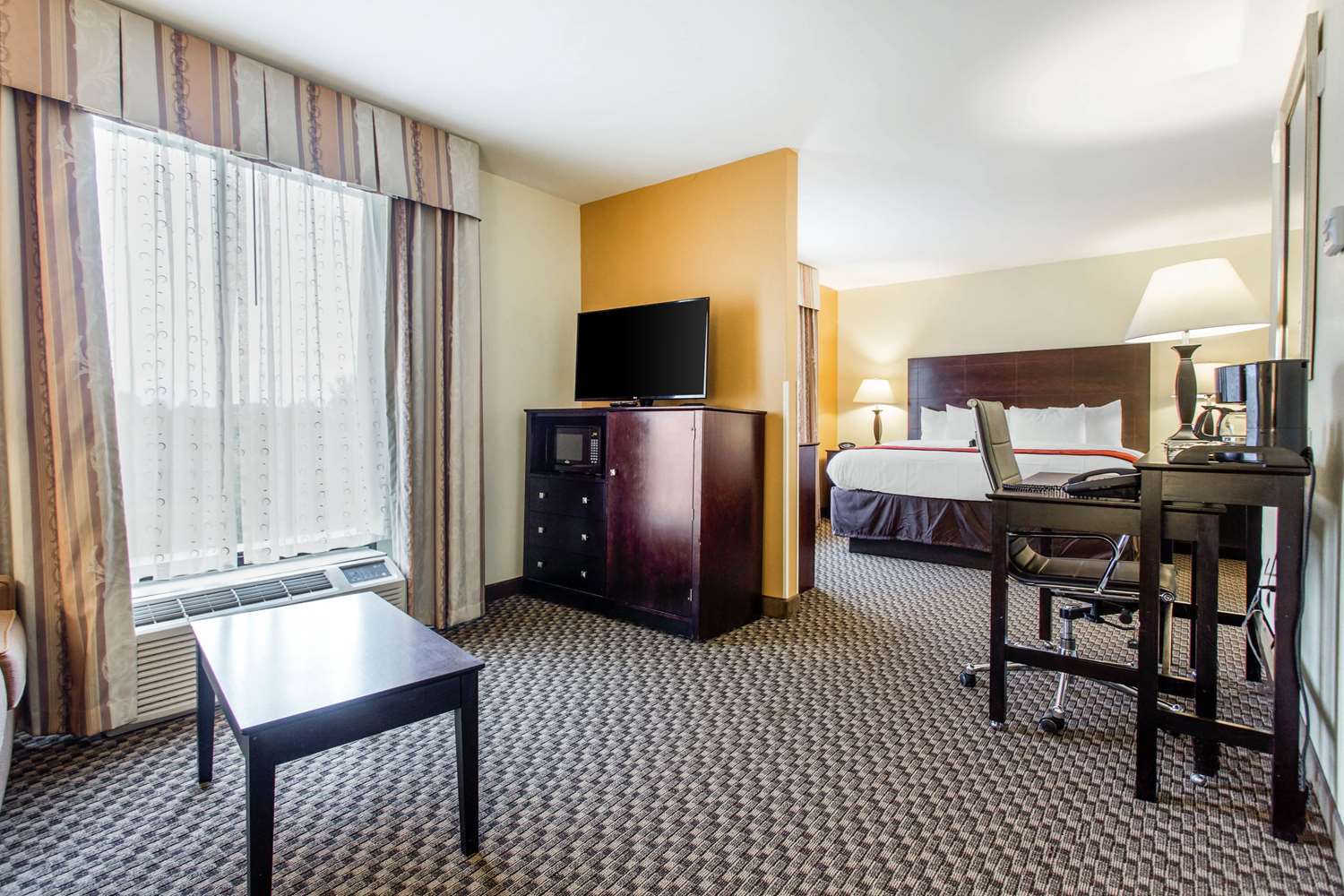 Comfort Suites Clinton, SC See Discounts