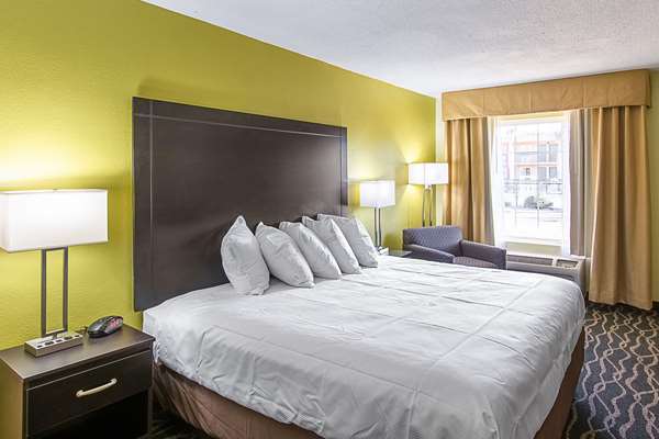  - Clarion Inn Airport West Columbia - I-26, Exit 111B