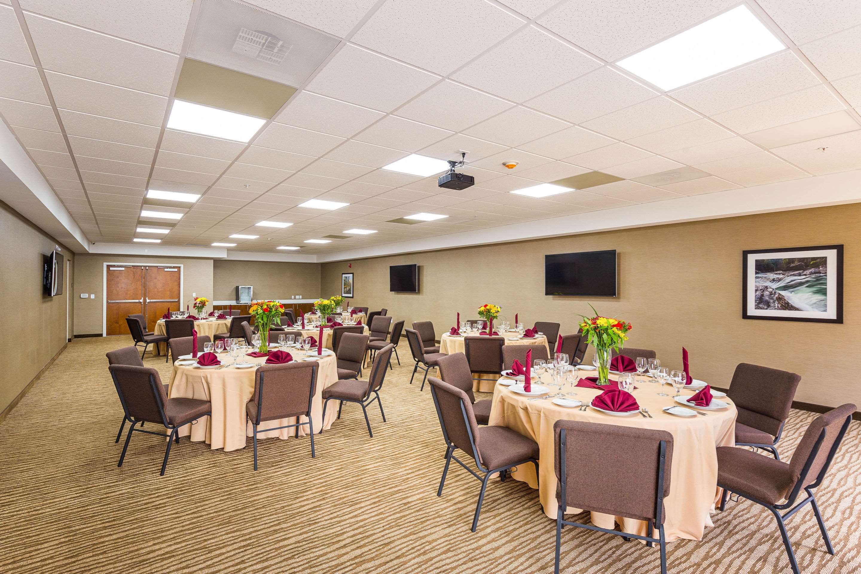 Banquet room | Comfort Suites Greenville South