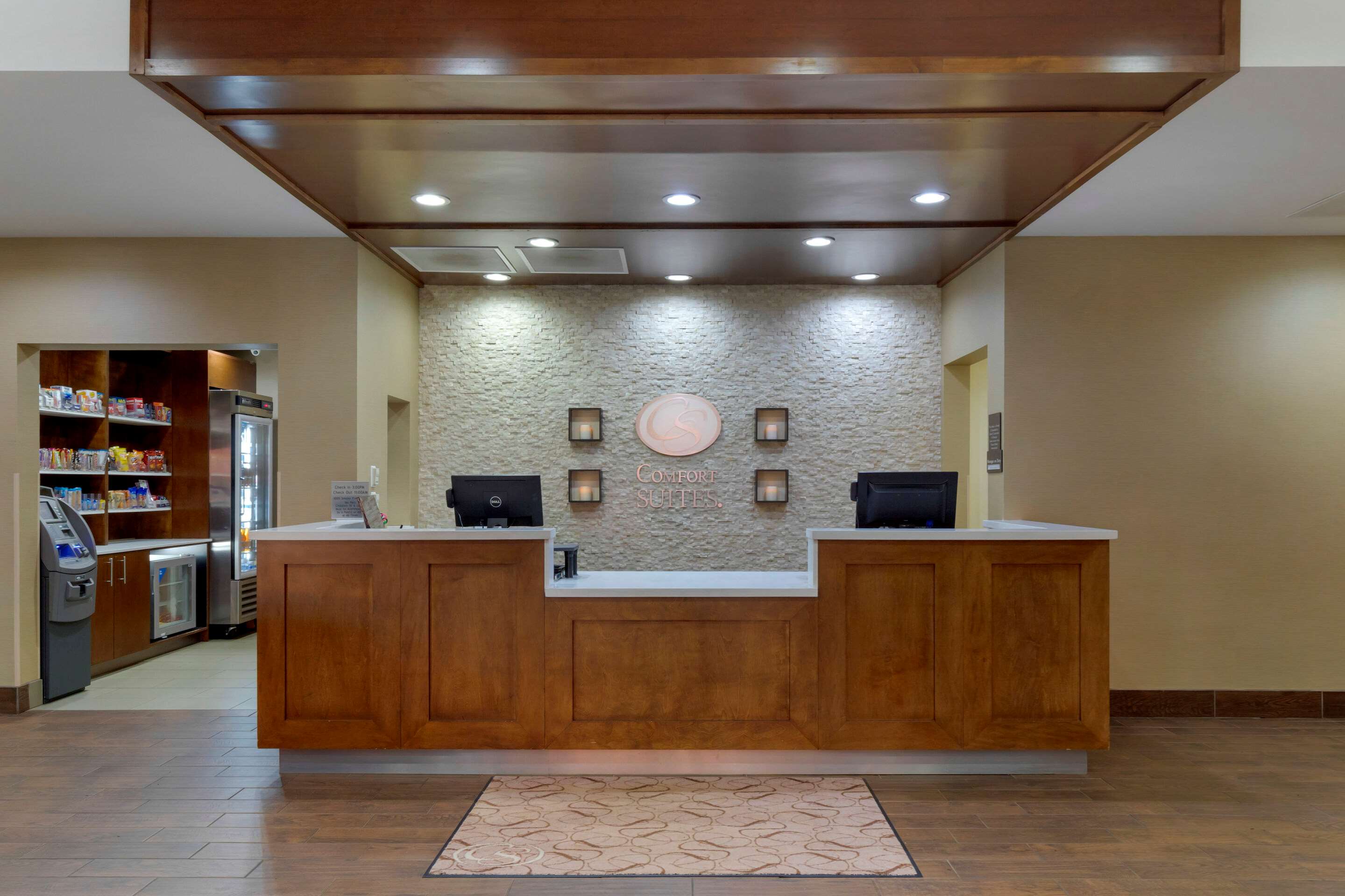 Front desk | Comfort Suites Greenville South