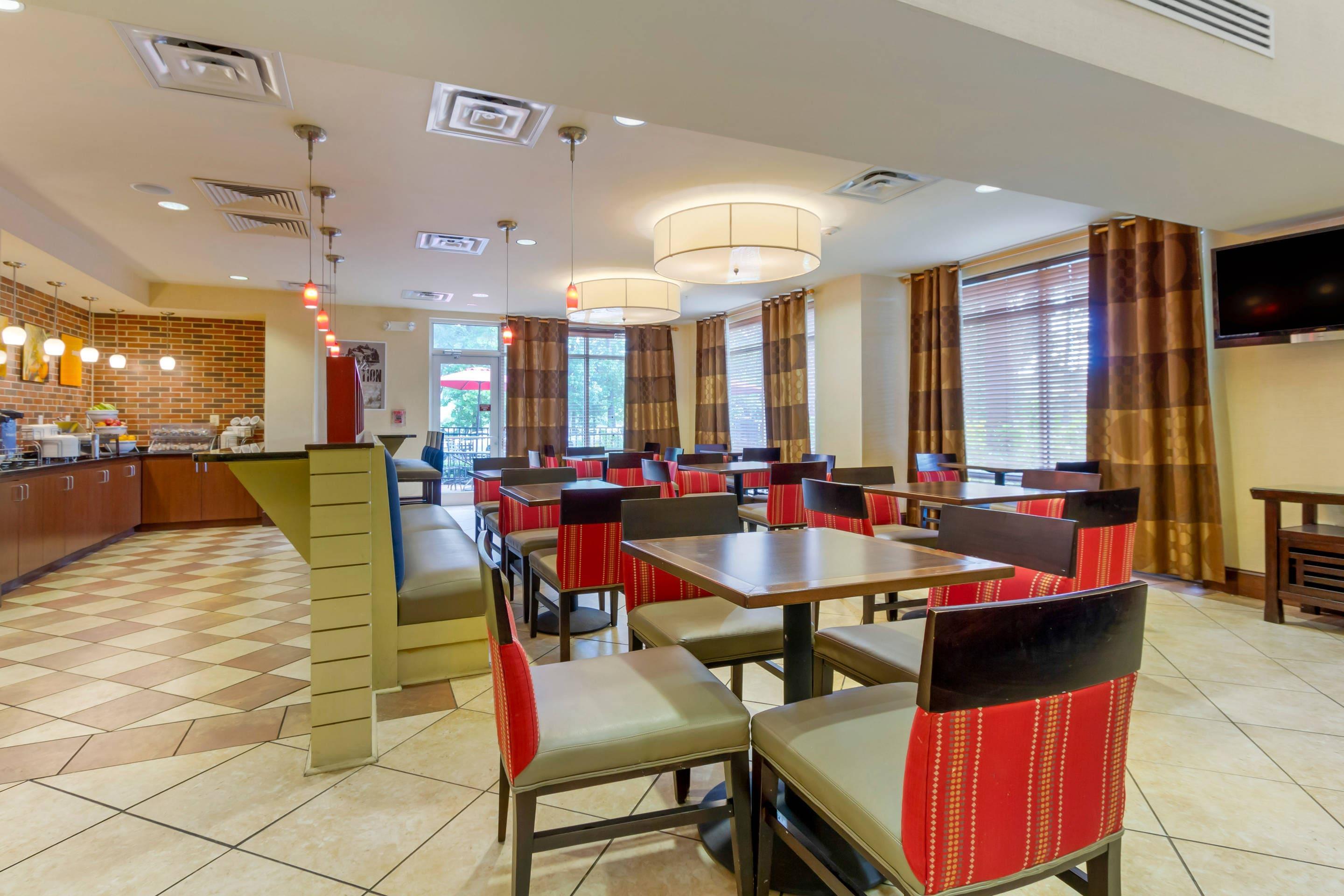 Breakfast area