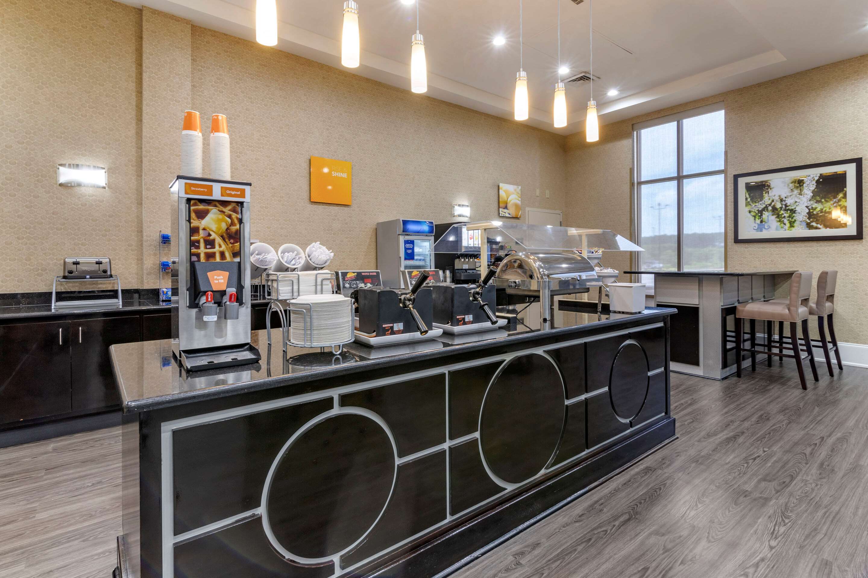 Breakfast area