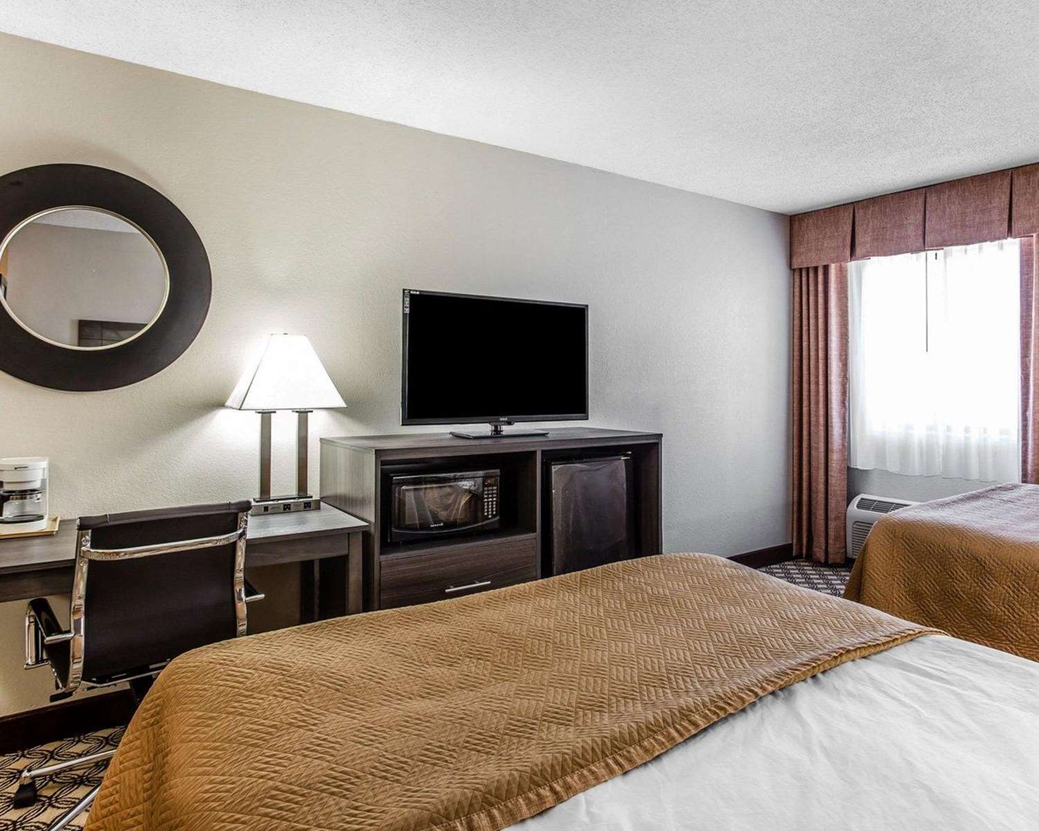 Quality Inn Suites Columbia Sc See Discounts