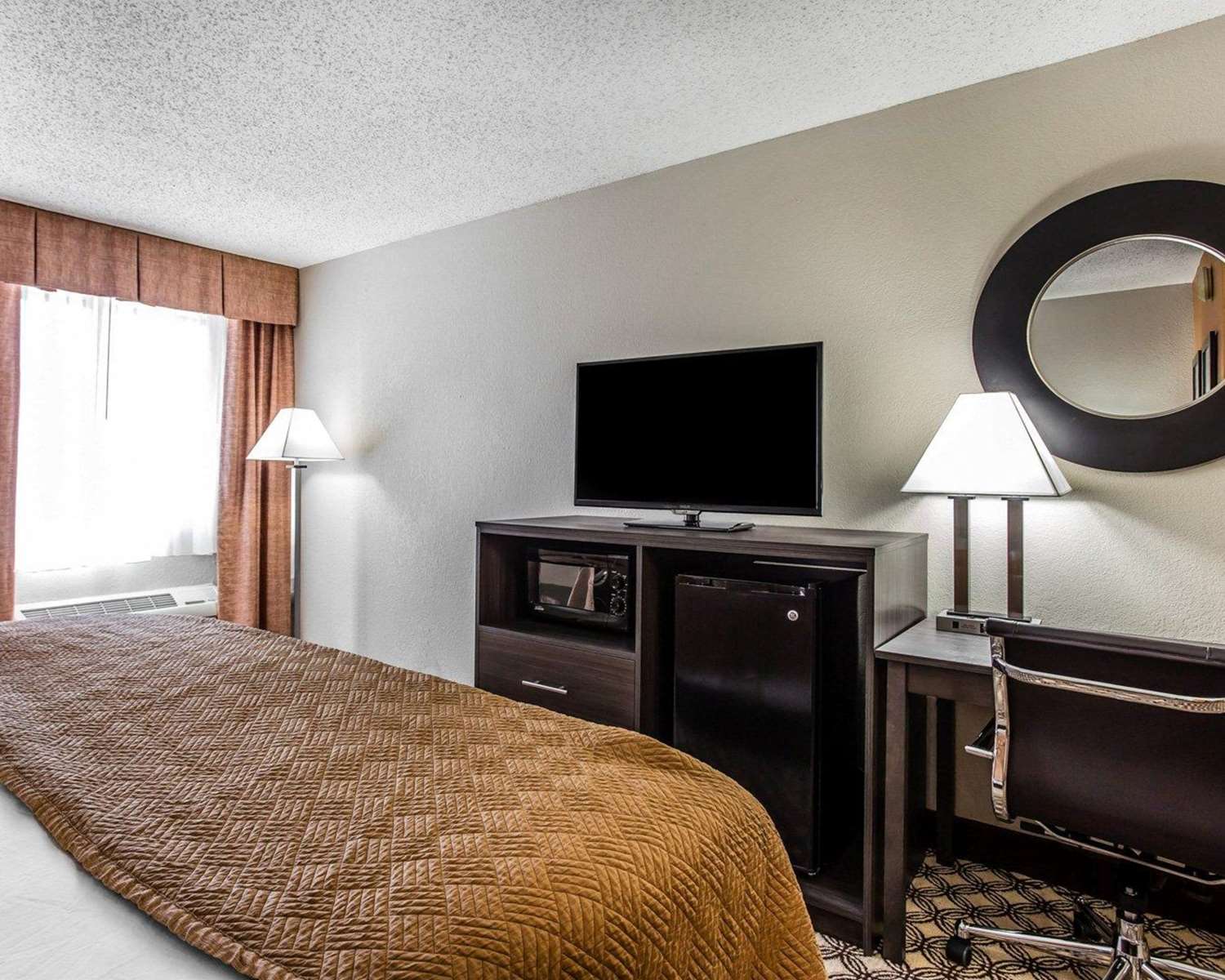 Quality Inn Suites Columbia Sc See Discounts