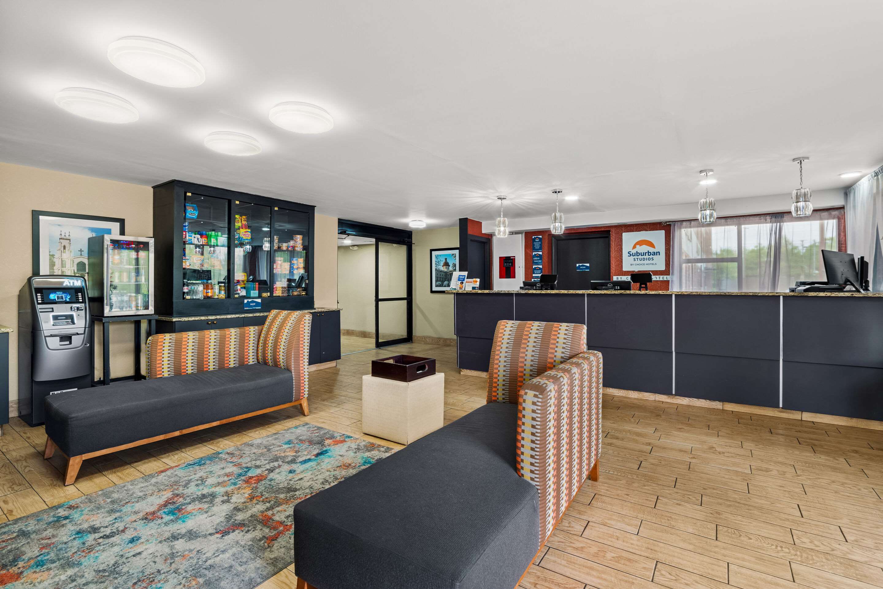 Spacious lobby with sitting area | Quality Inn & Suites Columbia