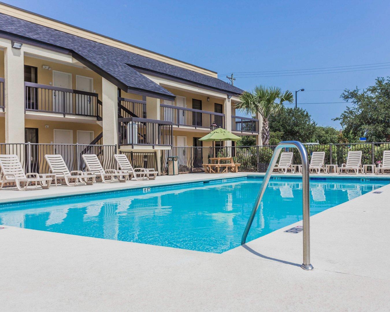 Outdoor pool | Quality Inn Mt. Pleasant – Charleston