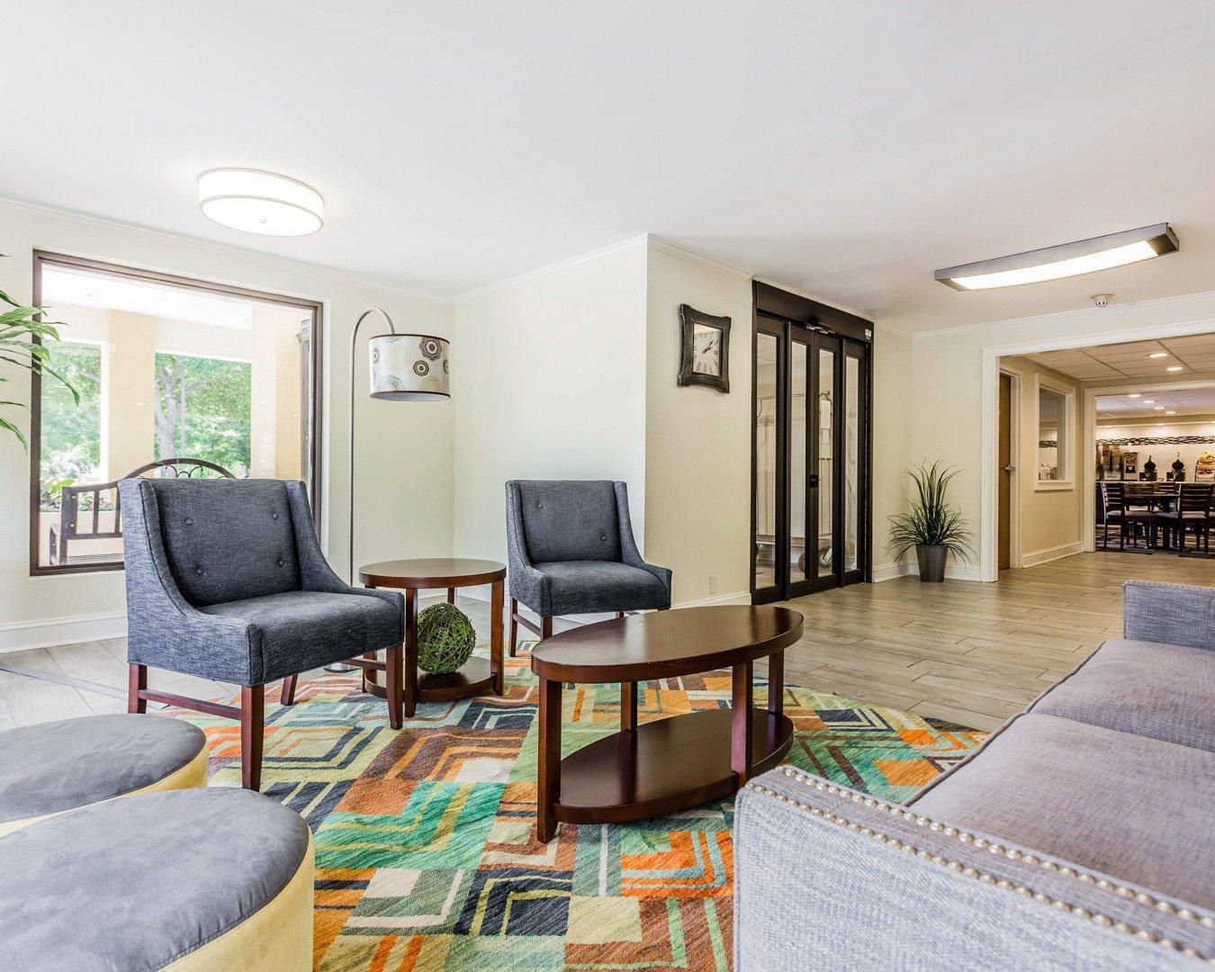 Hotel lobby | Quality Inn Mt. Pleasant – Charleston
