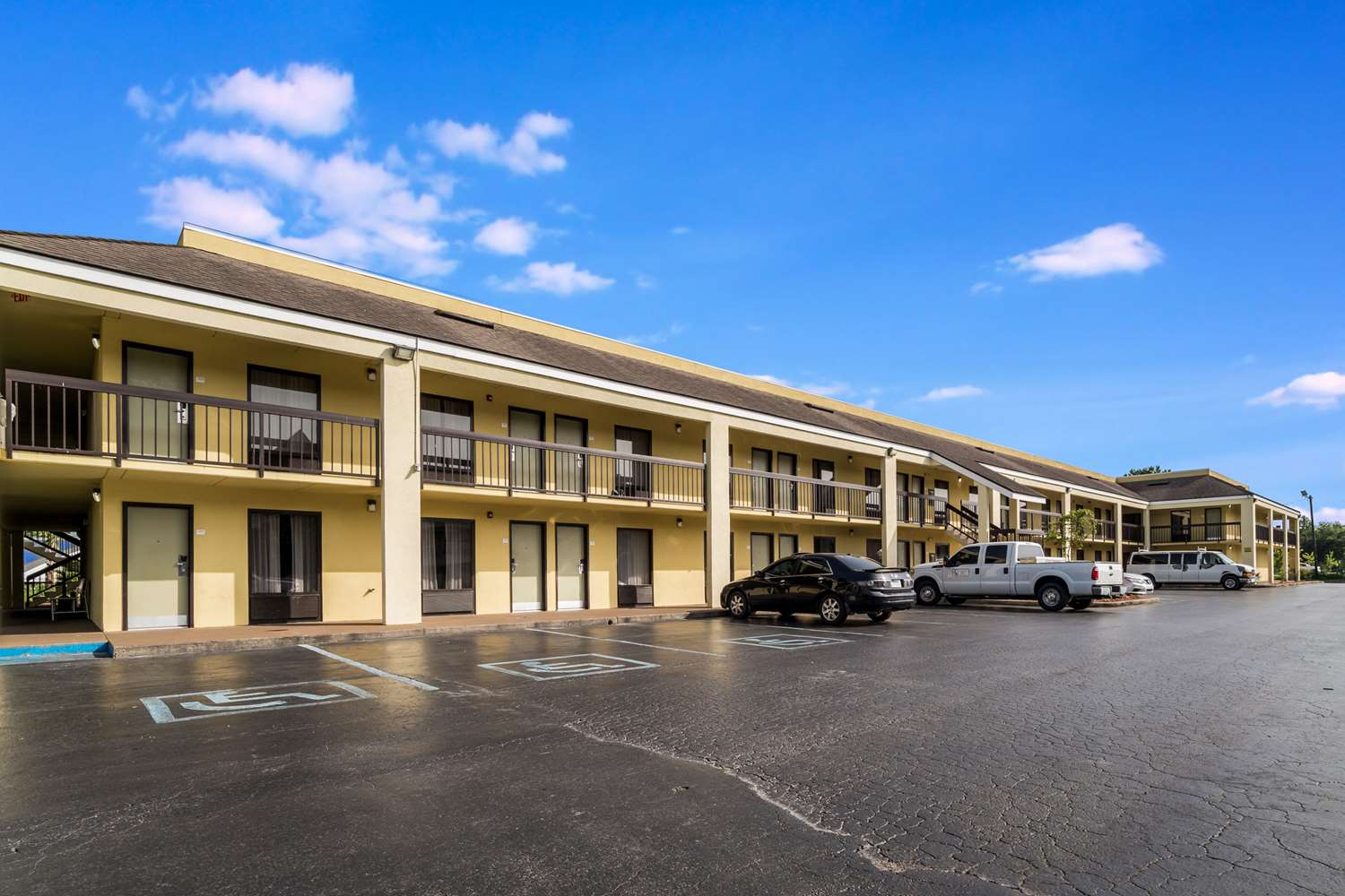 Quality Inn Coliseum North Charleston, SC See Discounts