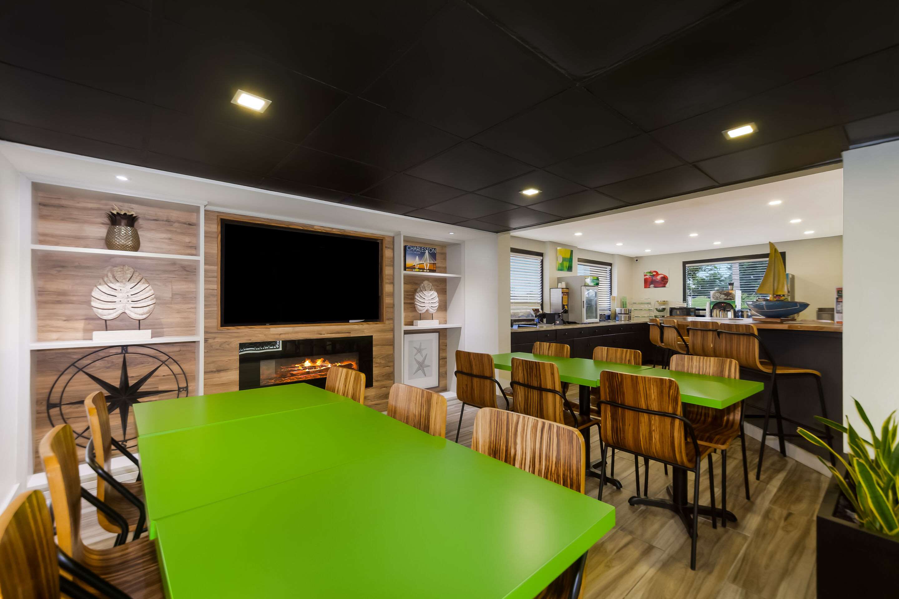 Spacious breakfast area | Quality Inn Coliseum