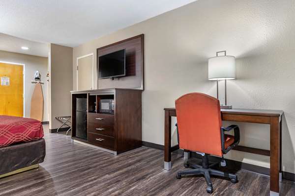  - Econo Lodge Florence - I-95, Exit 164