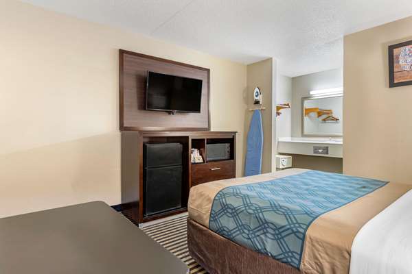  - Econo Lodge Florence - I-95, Exit 164
