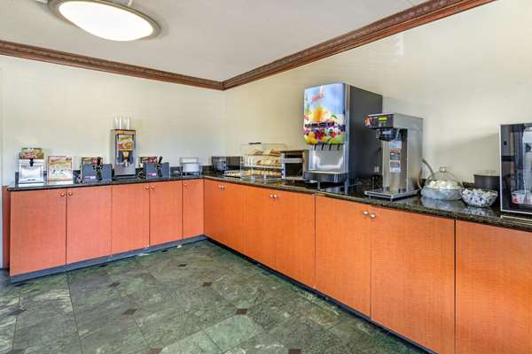 Amenities - Econo Lodge Florence - I-95, Exit 164