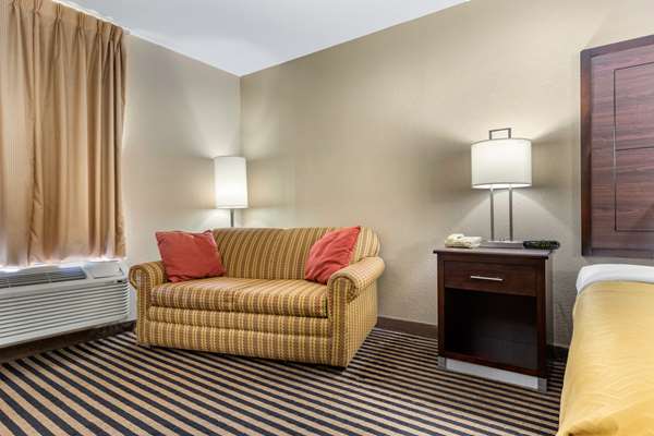  - Econo Lodge Florence - I-95, Exit 164