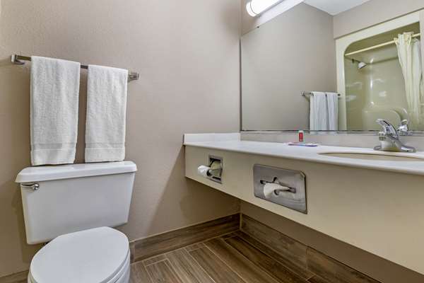  - Econo Lodge Florence - I-95, Exit 164