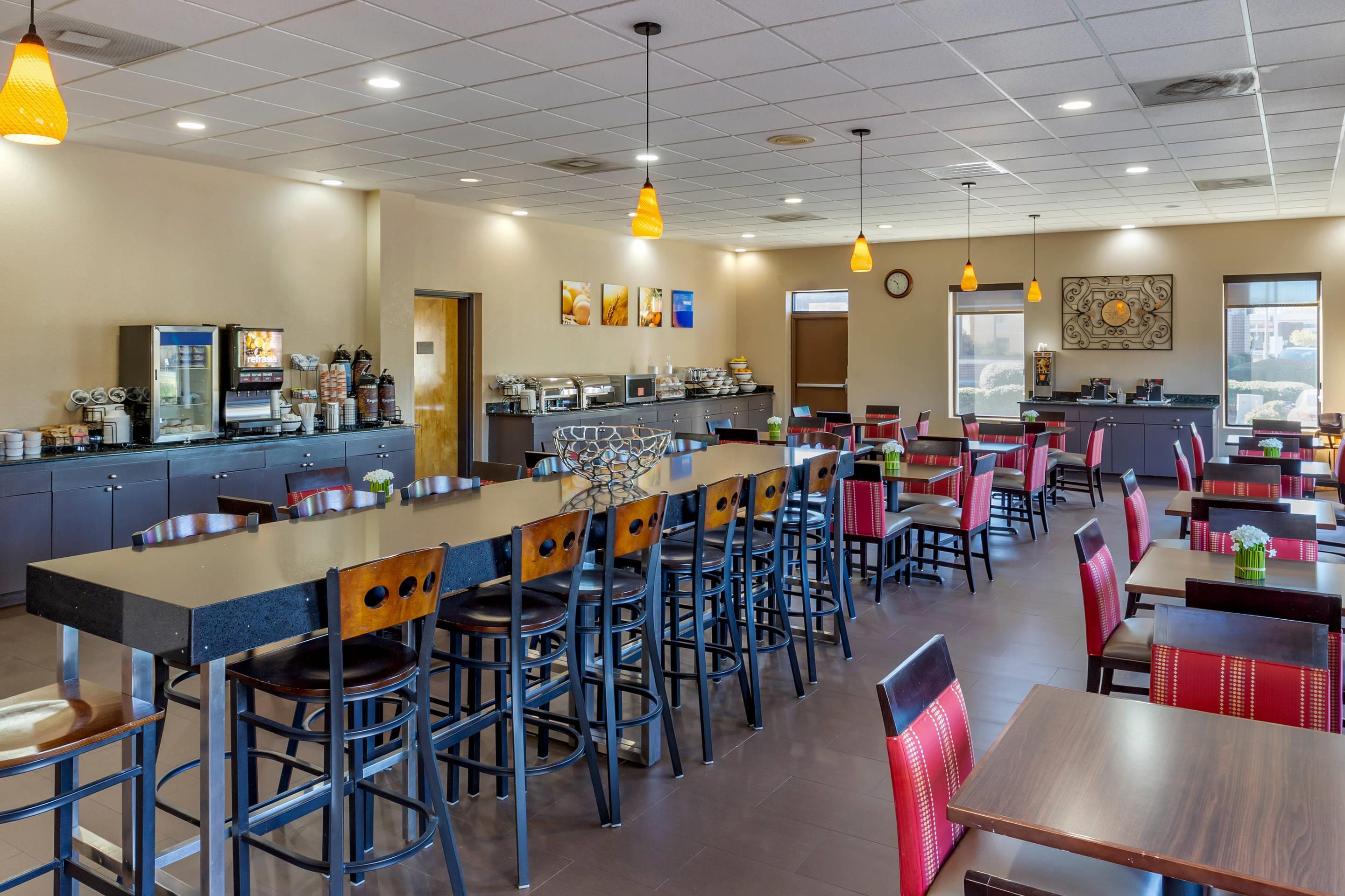 Breakfast area