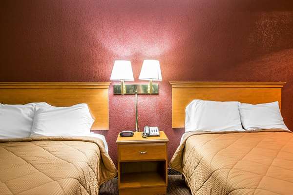  - Rodeway Inn Expo Center Spartanburg - I-26, Exit 17